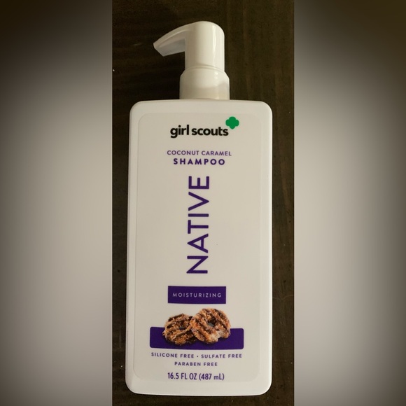 Native Coconut Caramel Shampoo with Purple Accents - Picture 1 of 1